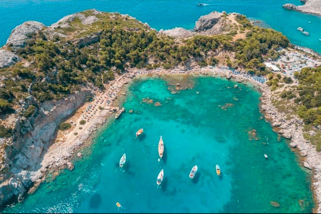 Anthony Quinn Bay